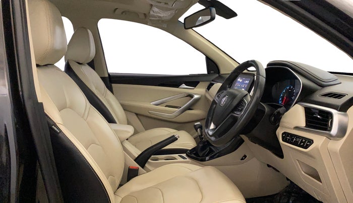 2022 MG HECTOR SHARP 2.0 DIESEL, Diesel, Manual, 77,181 km, Right Side Front Door Cabin