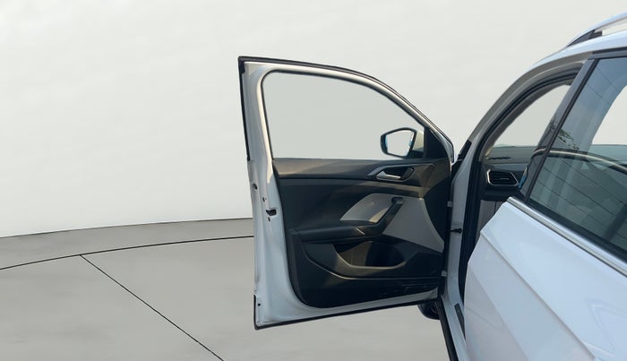 2022 Volkswagen TAIGUN TOPLINE 1.0 TSI AT, Petrol, Automatic, 88,974 km, LHS Front Door