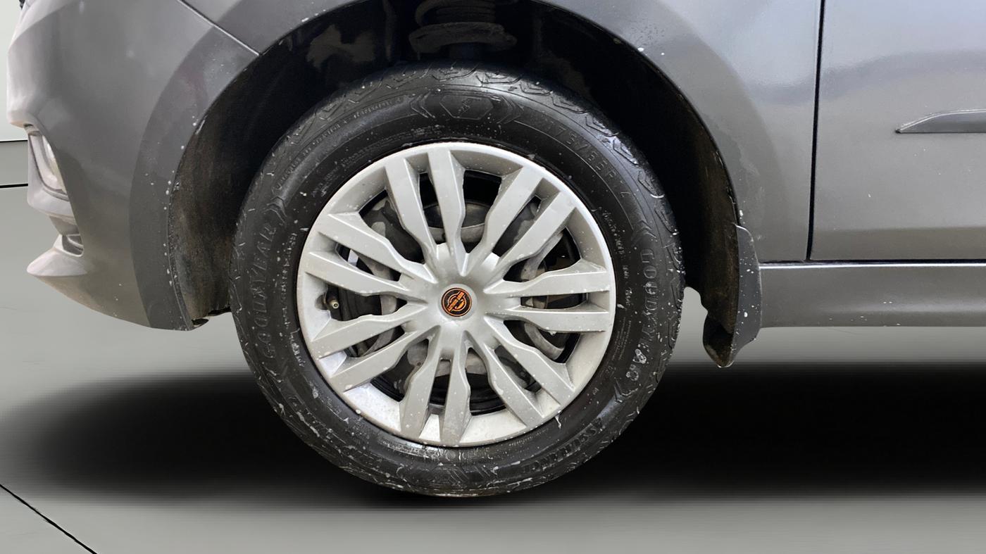 2022 Tata Tiago XZ PLUS CNG, CNG, Manual, 97,929 km, Left Front Wheel