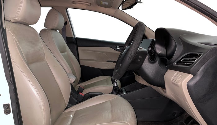 2021 Hyundai Verna SX 1.5 VTVT, Petrol, Manual, 65,210 km, Right Side Front Door Cabin