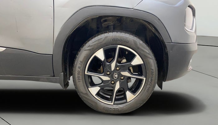 2022 Tata PUNCH CREATIVE  AMT, Petrol, Automatic, 30,128 km, Right Front Wheel