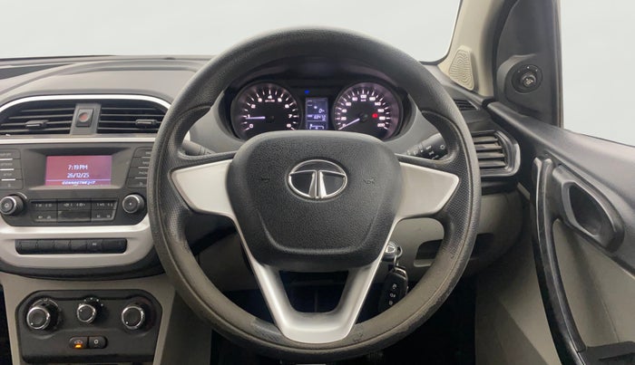 2016 Tata Tiago XT DIESEL, Diesel, Manual, 60,451 km, Steering Wheel Close Up