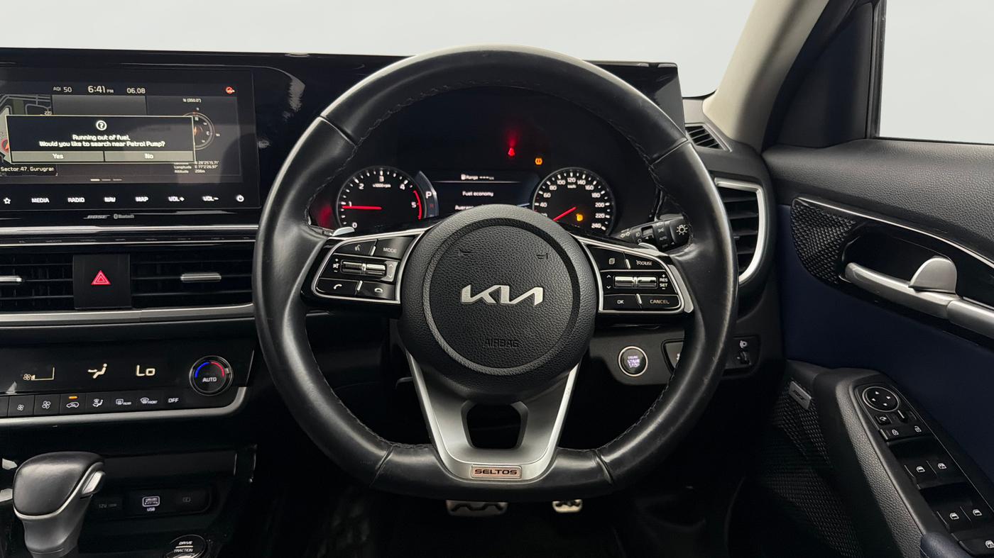 2023 KIA SELTOS X LINE 1.5 DIESEL AT, Diesel, Automatic, 65,976 km, Steering Wheel Close Up