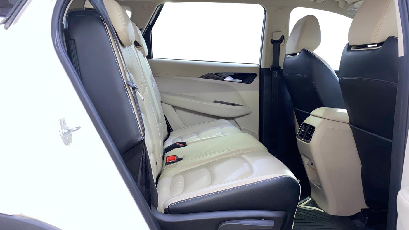 2021 MG HECTOR SHARP HYBRID 1.5 PETROL, Petrol, Manual, 6,054 km, Right Side Rear Door Cabin