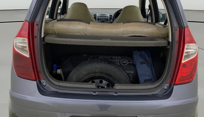 2014 Hyundai i10 SPORTZ 1.2, CNG, Manual, 86,107 km, Boot Open Zoomed View