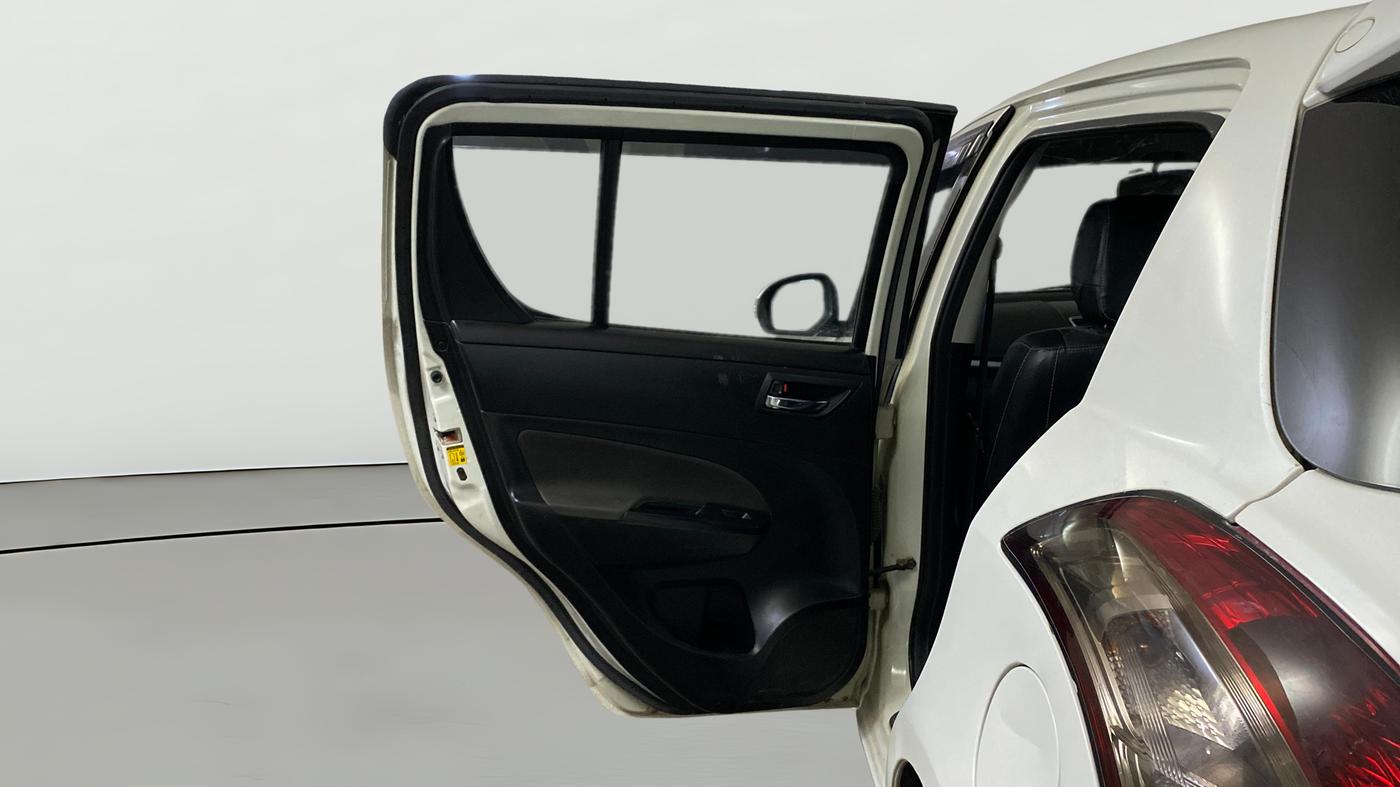 2014 Maruti Swift VXI, Petrol, Manual, 33,948 km, LHS Rear Door