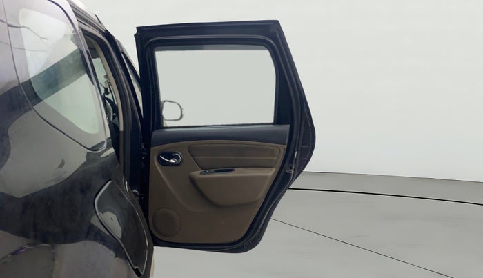 2016 Renault Duster 85 PS RXZ DIESEL, Diesel, Manual, 97,900 km, RHS Rear Door