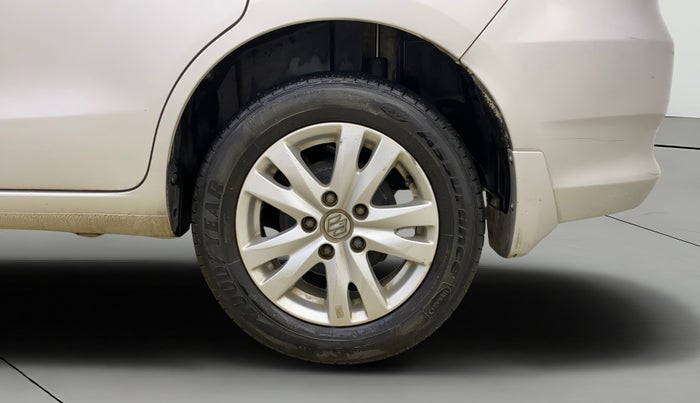 2015 Maruti Ertiga ZXI+, Petrol, Manual, 42,130 km, Left Rear Wheel