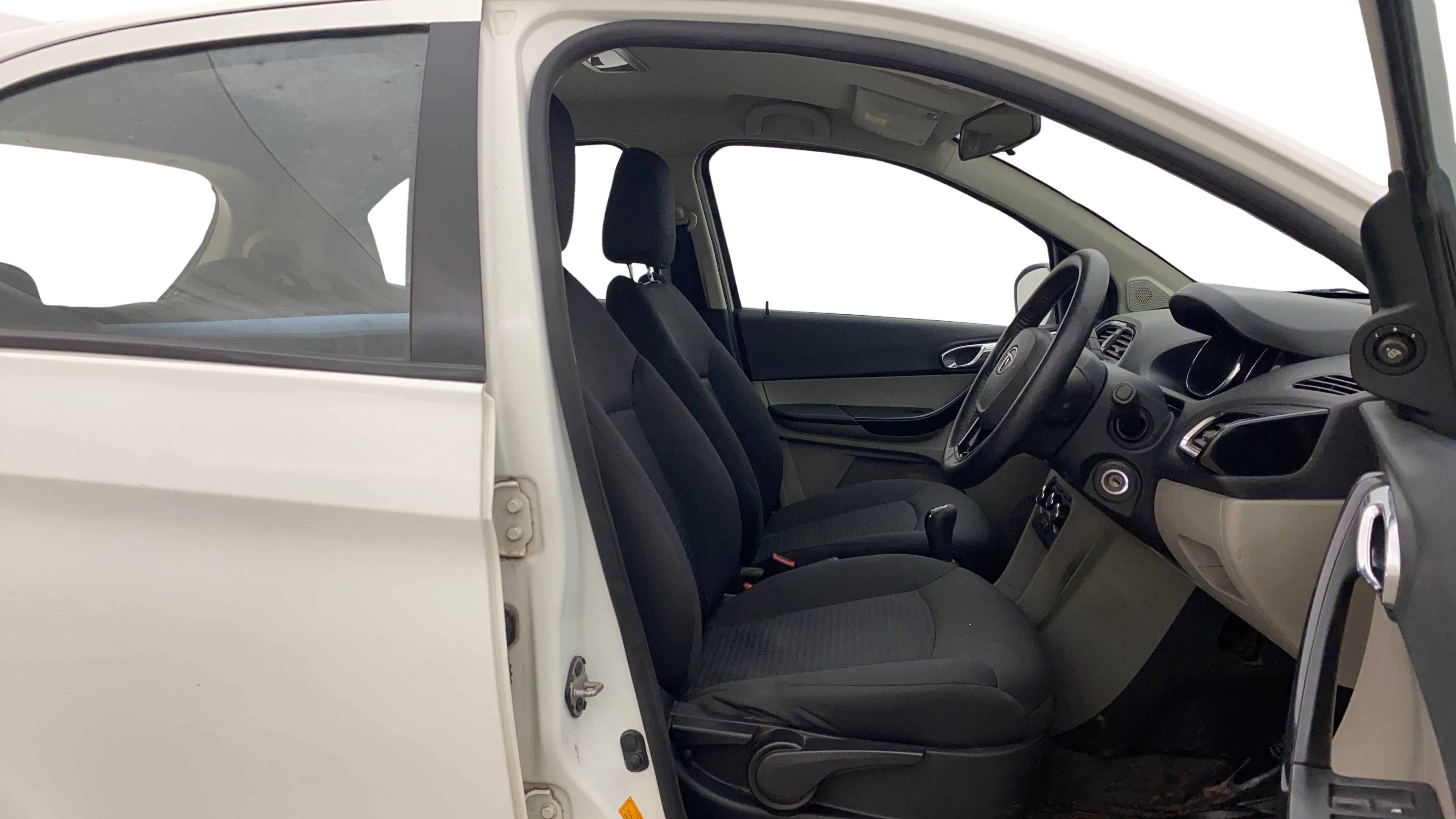 camera-Right-Side-Front-Door-Cabin