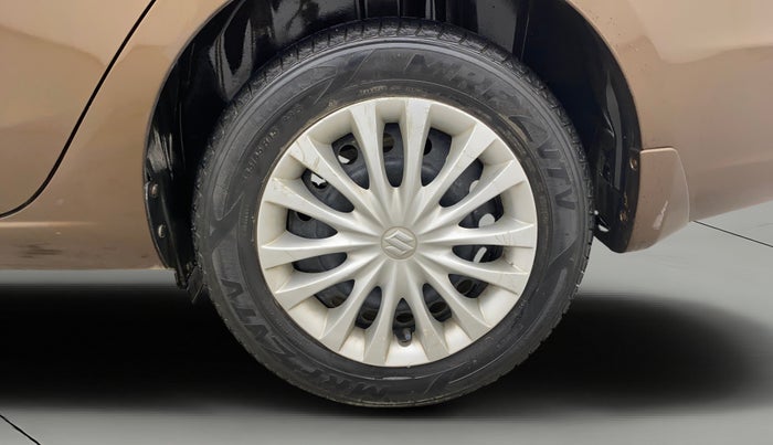 2016 Maruti Ciaz VXI+, Petrol, Manual, 35,074 km, Left Rear Wheel