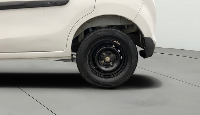 2016 Maruti Alto 800 VXI AIRBAG, Petrol, Manual, 1,37,411 km, Left Rear Wheel