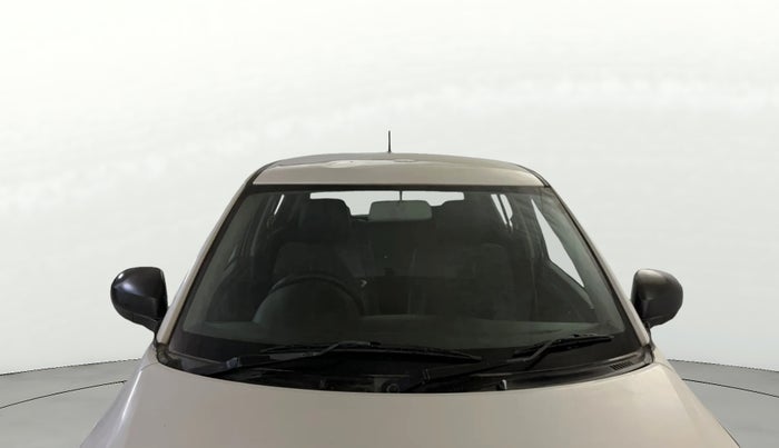 2016 Maruti Swift LXI (O), Petrol, Manual, 69,131 km, Front Windshield