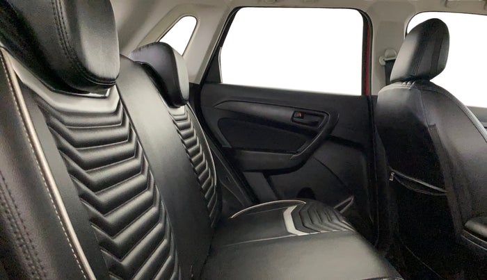 2022 Maruti Vitara Brezza VXI, Petrol, Manual, 30,051 km, Right Side Rear Door Cabin