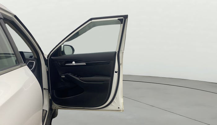 2021 KIA SELTOS GTX PLUS AT 1.5 DIESEL, Diesel, Automatic, 73,823 km, RHS Front Door