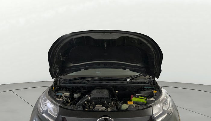 2020 Tata NEXON XZ PLUS PETROL, Petrol, Manual, 30,640 km, Open Bonet