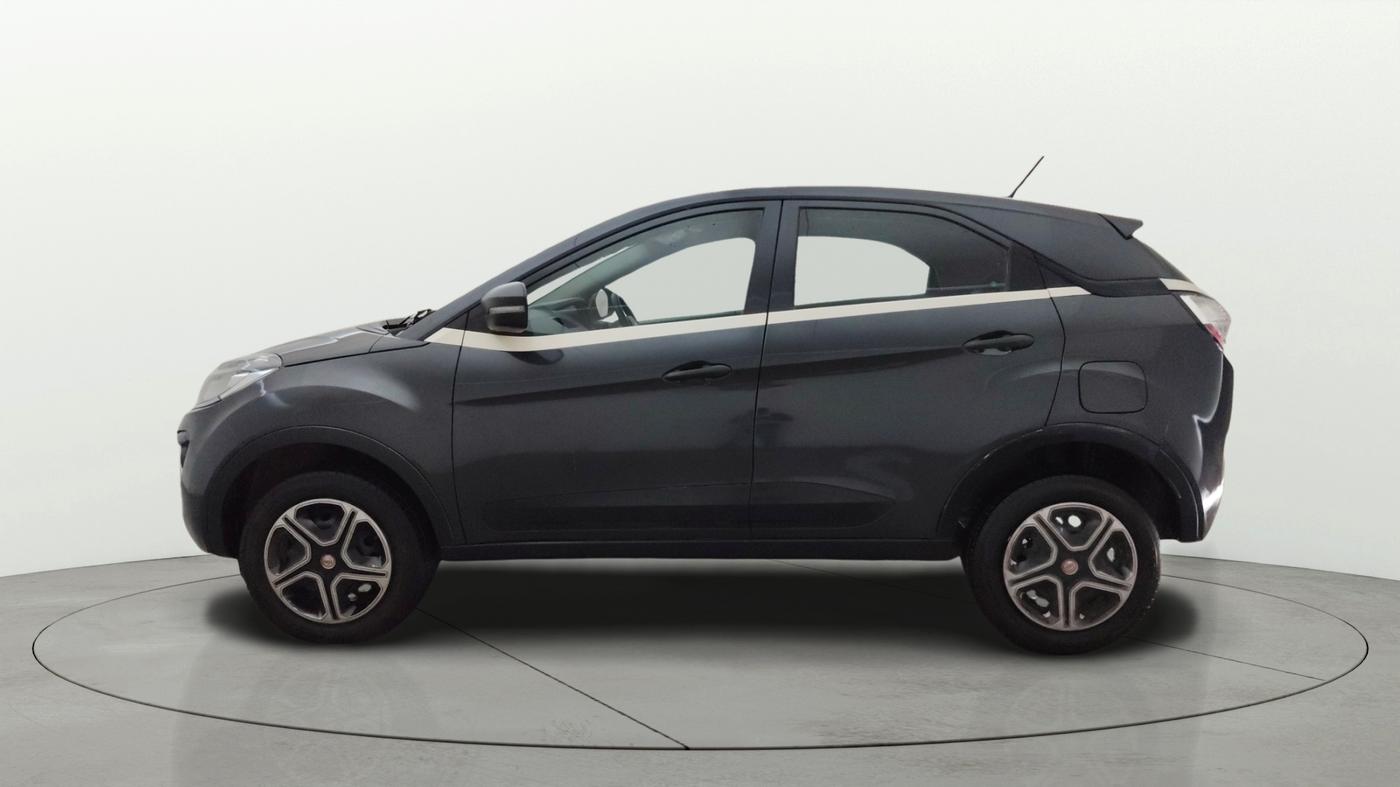 2018 Tata NEXON XM PETROL, Petrol, Manual, 1,05,844 km, Left Side