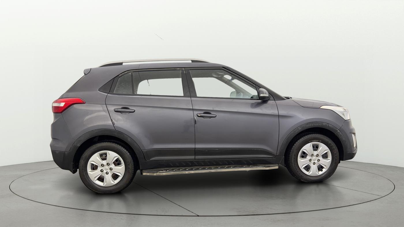 2017 Hyundai Creta E PLUS 1.6 PETROL, Petrol, Manual, 35,875 km, Right Side View