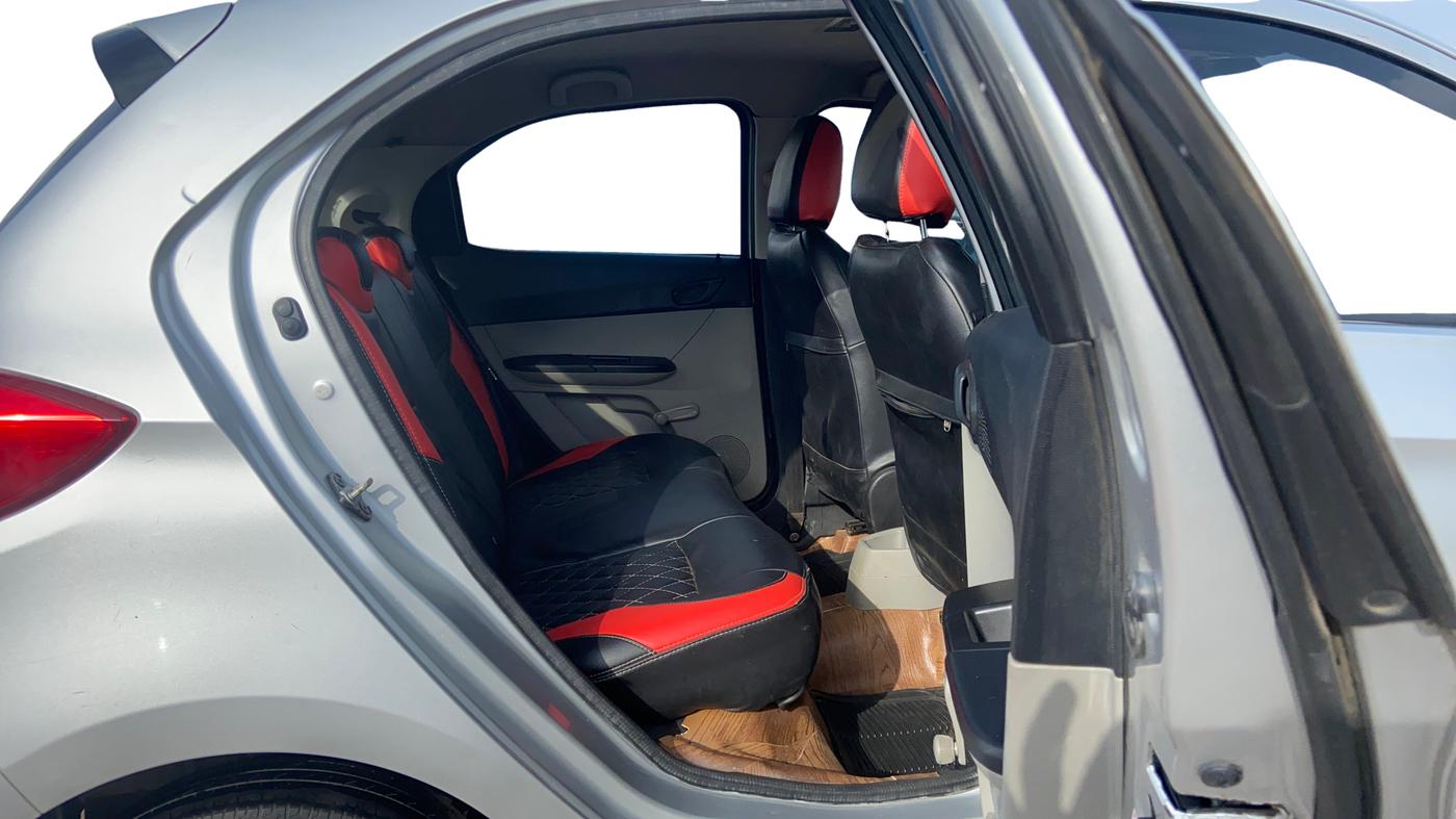 2019 Tata Tiago XE PETROL, Petrol, Manual, 59,735 km, Right Side Rear Door Cabin
