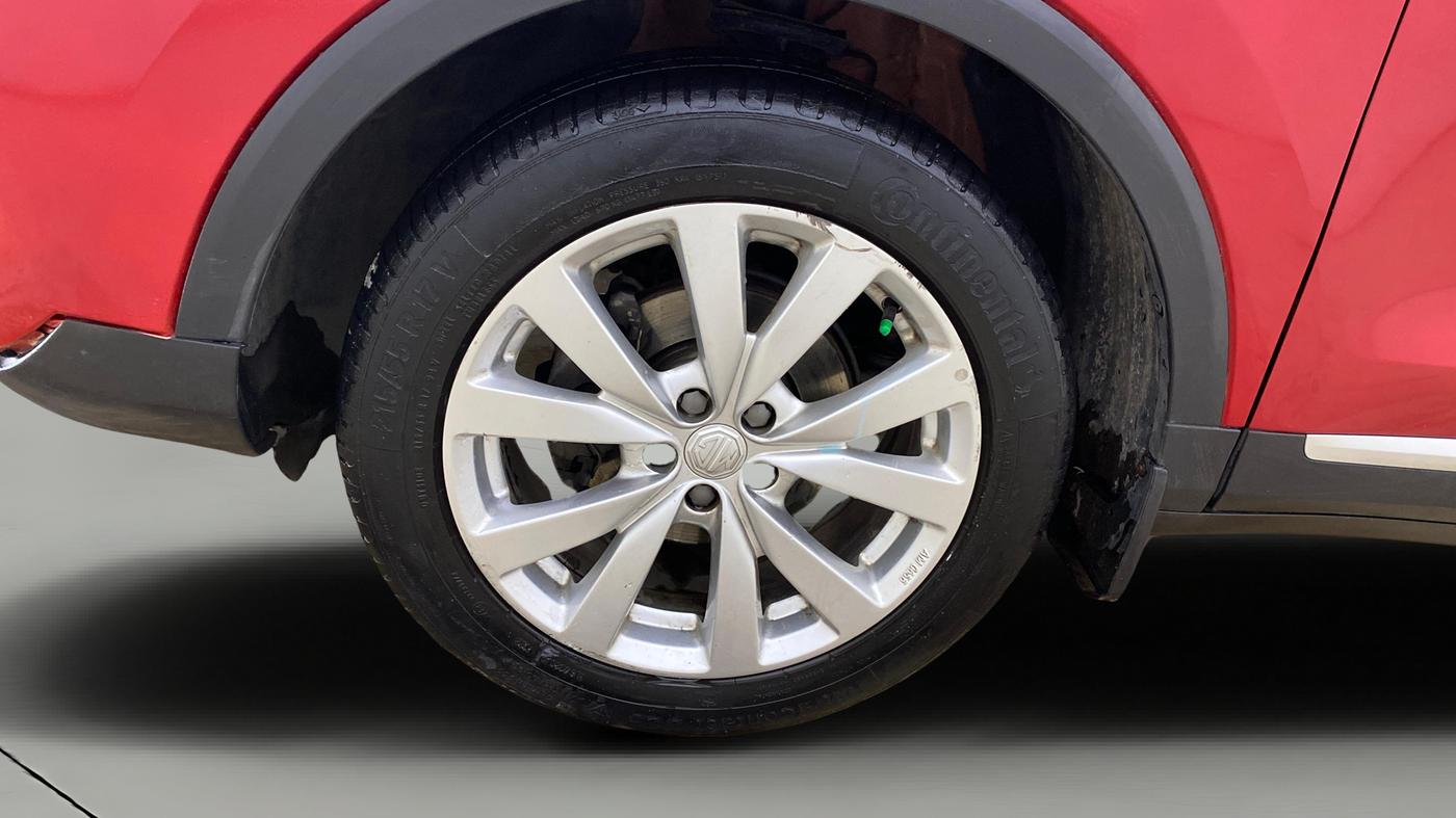 2022 MG ASTOR SMART EX 1.5 MT, Petrol, Manual, 45,639 km, Left Front Wheel