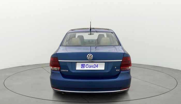 2017 Volkswagen Vento HIGHLINE 1.5 AT, Diesel, Automatic, 92,823 km, Back/Rear