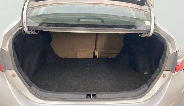2017 Toyota Corolla Altis GL PETROL, Petrol, Manual, 78,724 km, Boot Open Zoomed View