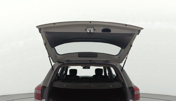 2015 Hyundai Creta SX PLUS 1.6 PETROL, Petrol, Manual, 89,381 km, Boot Door Open