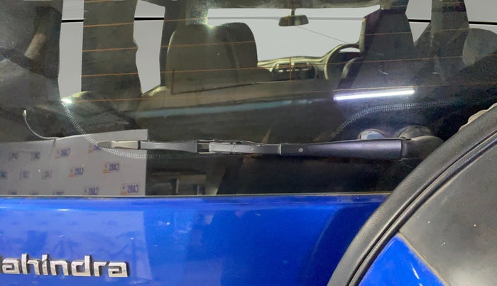 2016 Mahindra TUV300 T8, Diesel, Manual, 81,481 km, Rear Wiper