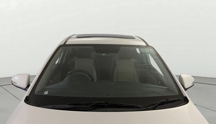 2018 Hyundai Verna 1.6 VTVT SX (O) AT, Petrol, Automatic, 90,449 km, Front Windshield