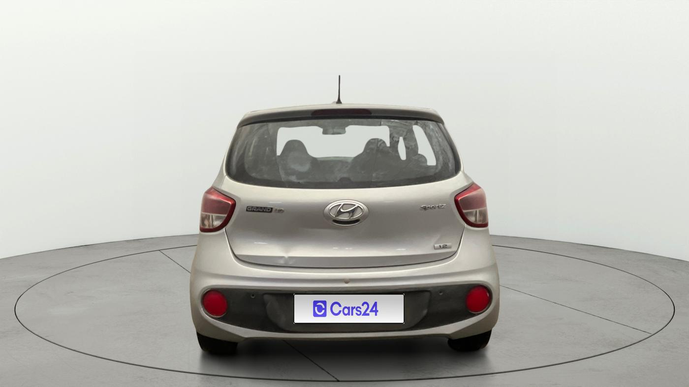 2017 Hyundai Grand i10 SPORTZ 1.2 KAPPA VTVT, CNG, Manual, 66,106 km, Back/Rear