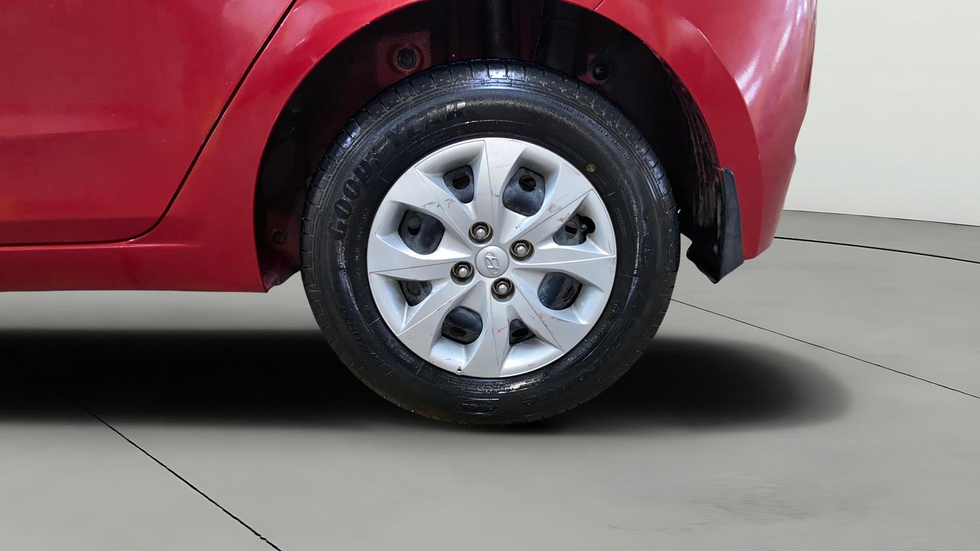 2017 Hyundai Elite i20 MAGNA EXECUTIVE 1.2, Petrol, Manual, 33,283 km, Left Rear Wheel