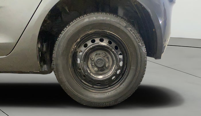 2020 Tata ALTROZ XE PETROL, Petrol, Manual, 31,679 km, Left Rear Wheel