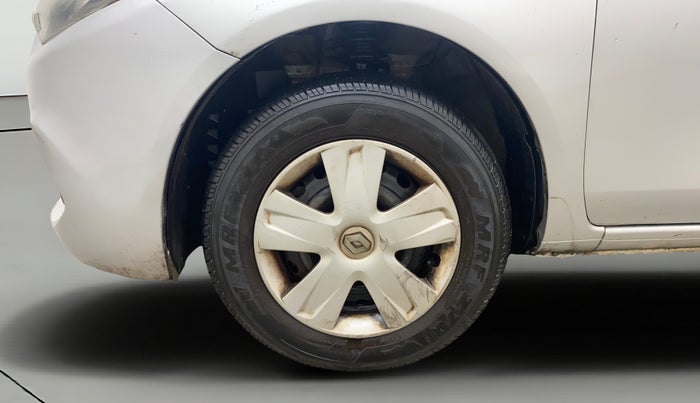 2013 Renault Scala RXE DIESEL, Diesel, Manual, 1,18,187 km, Left Front Wheel