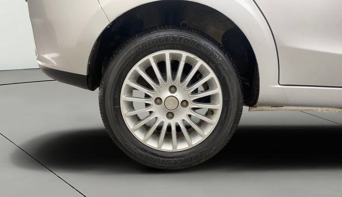 2014 Tata Zest XMS PETROL, Petrol, Manual, 28,842 km, Right Rear Wheel