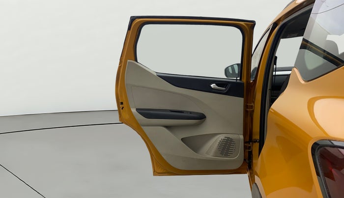 2023 Renault TRIBER RXZ AMT, Petrol, Automatic, 61,433 km, LHS Rear Door