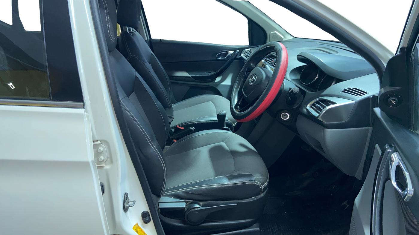 2019 Tata TIGOR XZ PLUS PETROL, CNG, Manual, 93,703 km, Right Side Front Door Cabin