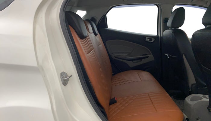 2017 Ford Ecosport TREND 1.5L DIESEL, Diesel, Manual, 1,22,815 km, Right Side Rear Door Cabin