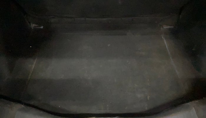 2016 Honda Jazz 1.2L I-VTEC V, Petrol, Manual, 62,602 km, Boot Open Zoomed View