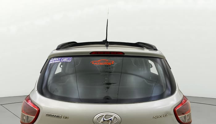 2017 Hyundai Grand i10 SPORTZ (O) 1.2 KAPPA VTVT, Petrol, Manual, 40,361 km, Rear Windshield