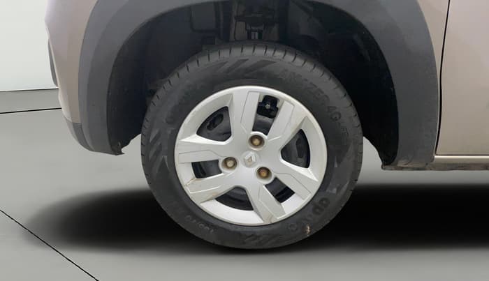 2017 Renault Kwid RXL, Petrol, Manual, 45,714 km, Left Front Wheel
