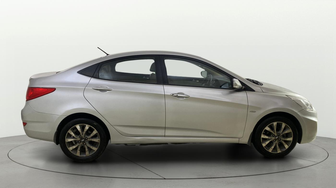 2013 Hyundai Verna FLUIDIC 1.6 VTVT SX AT, Petrol, Automatic, 52,115 km, Right Side View