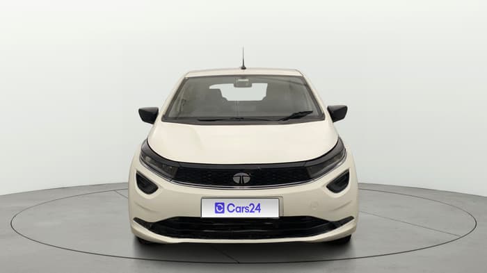 2023 Tata ALTROZ XE PLUS PETROL, Petrol, Manual, 69,985 km, Front