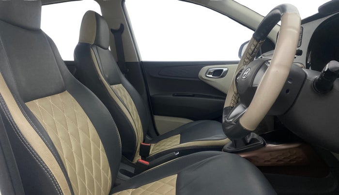 2021 Hyundai AURA SX 1.2, Petrol, Manual, 58,912 km, Right Side Front Door Cabin