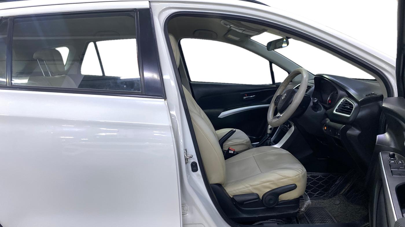 2021 Maruti S Cross ZETA AT 1.5, Petrol, Automatic, 44,521 km, Right Side Front Door Cabin