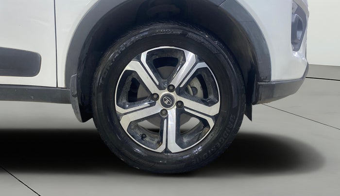 2022 Tata NEXON XZ PLUS PETROL, Petrol, Manual, 45,586 km, Right Front Wheel