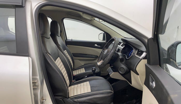 2023 Renault TRIBER RXZ, Petrol, Manual, 22,216 km, Right Side Front Door Cabin