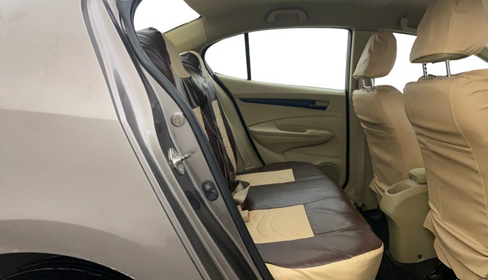 2013 Honda City 1.5L I-VTEC S MT, Petrol, Manual, 1,15,949 km, Right Side Rear Door Cabin