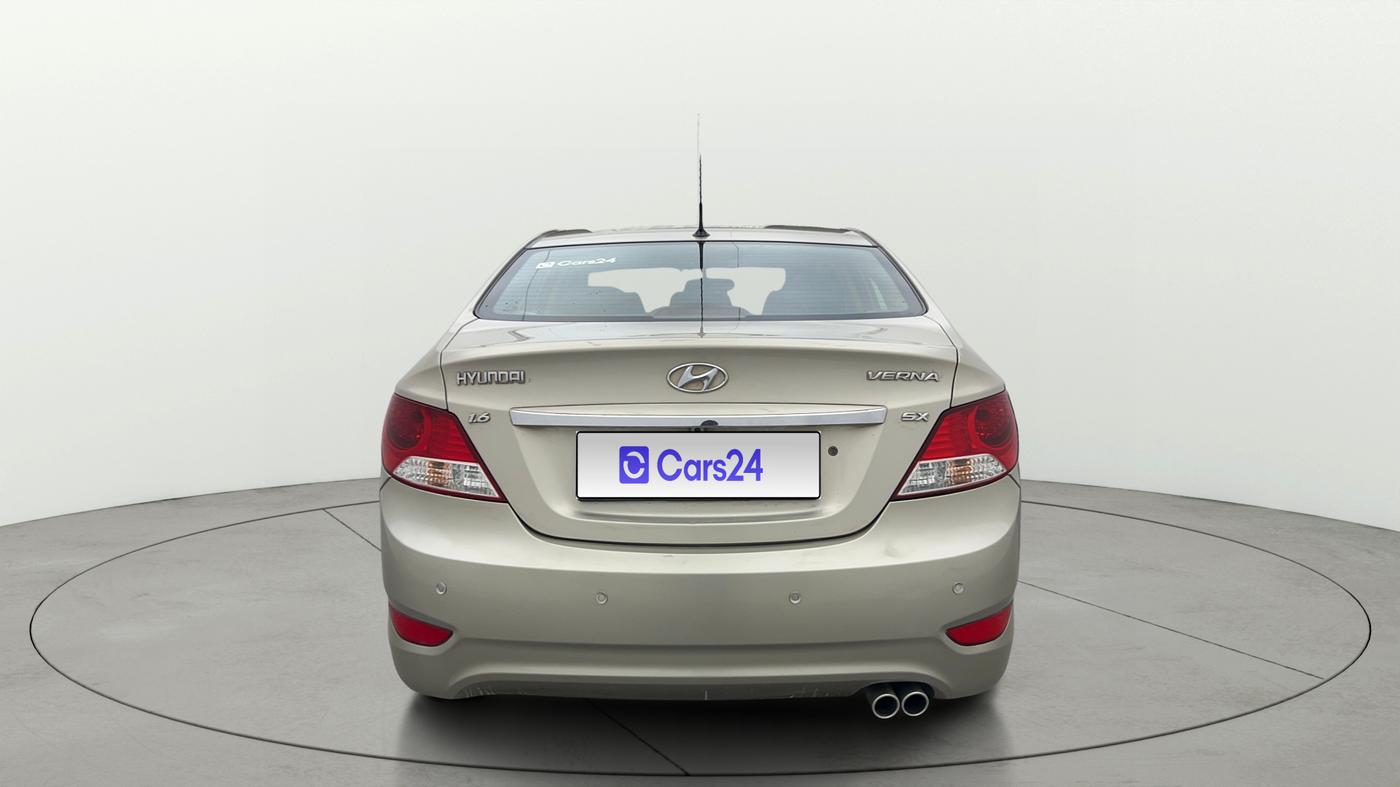 2012 Hyundai Verna FLUIDIC 1.6 VTVT SX, Petrol, Manual, 79,479 km, Back/Rear
