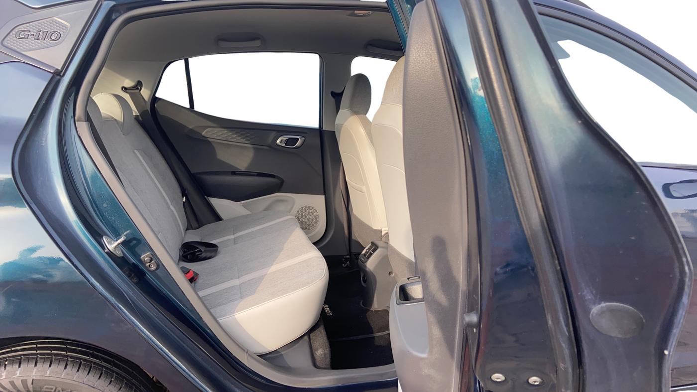 2021 Hyundai GRAND I10 NIOS SPORTZ AMT 1.2 KAPPA VTVT, Petrol, Automatic, 30,486 km, Right Side Rear Door Cabin
