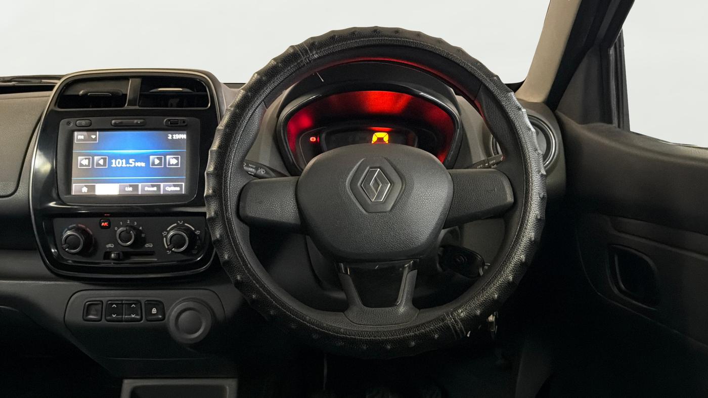 2016 Renault Kwid RXT 0.8, Petrol, Manual, 45,459 km, Steering Wheel Close Up