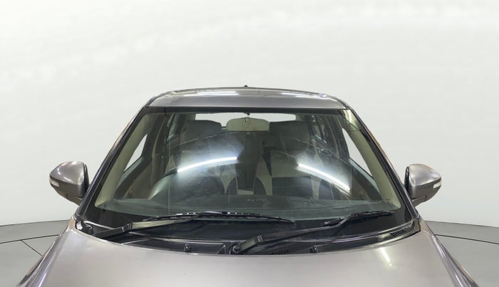 2014 Maruti Swift Dzire VDI, Diesel, Manual, 1,27,937 km, Front Windshield